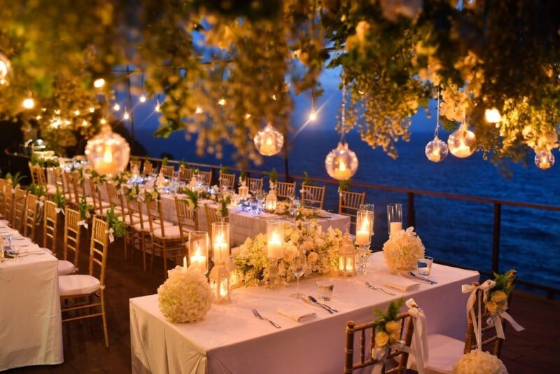 Outdoor Wedding Lighting